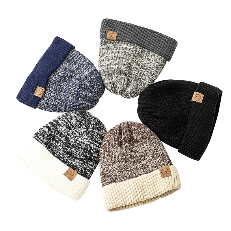 SPECIFICATIONSSuitable For: Winter Hats For Women,Winter Hats For MenStyle: CasualServices: Dropshipping And WholesalePlace Of Origin: China (Mainland)Pattern Type: -Tone Winter Hats Add Fur Lined Men