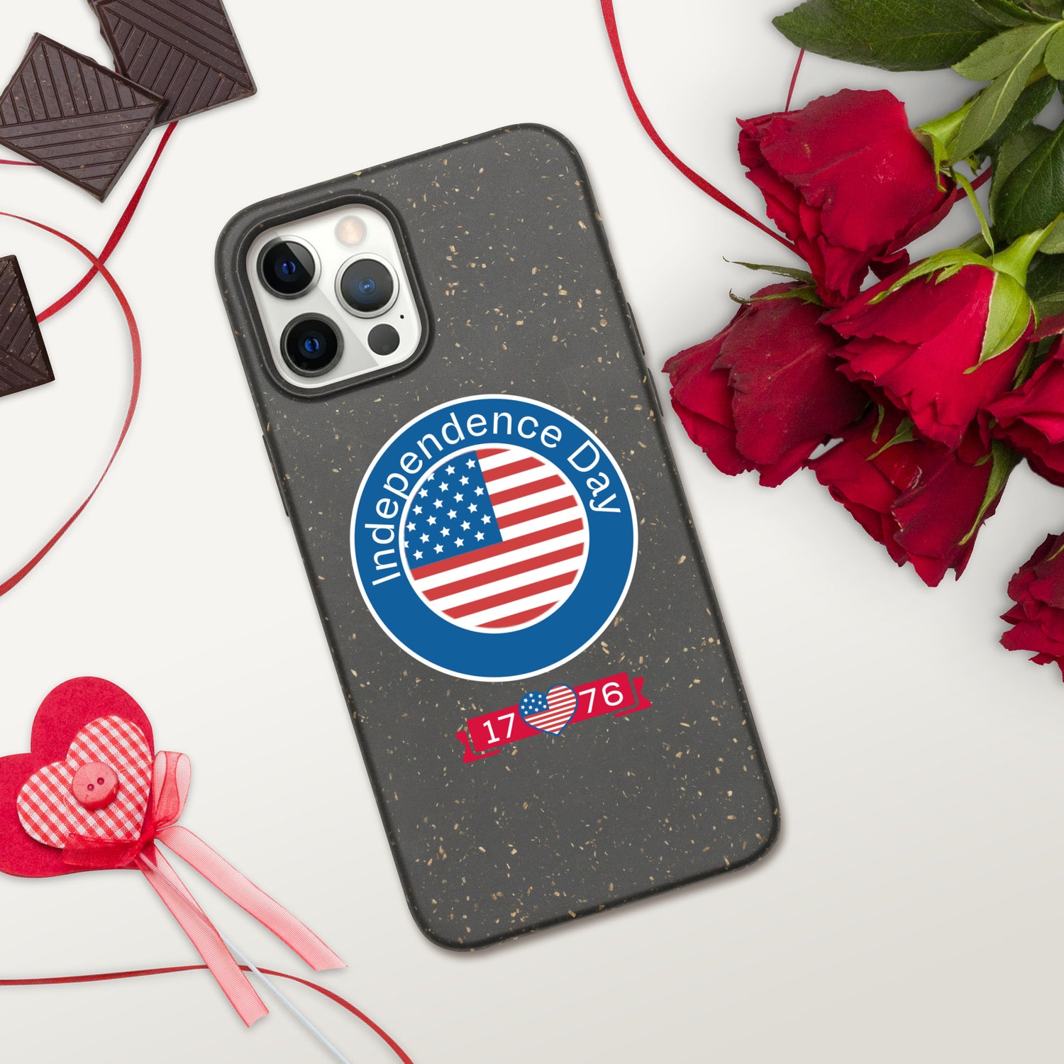 Bye-bye to scratches and bumps! The Speckled Case for iPhone® will guard your phone against falls and mishaps. Get it today and protect your phone in style

• ComponIndependence day USA Speckled Case